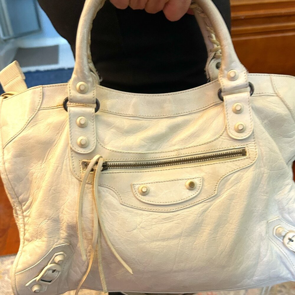 BALENCIAGA - Women's Le City Medium Bag in Optic White